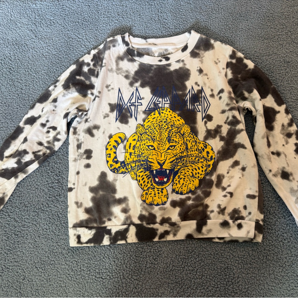 Def Leppard Tie-Dye Leopard Sweatshirt